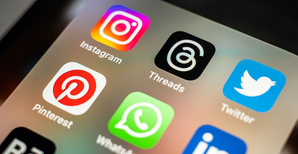 social media apps Instagram Threads Twitter Pinterest WhatsApp Linkedin Behance